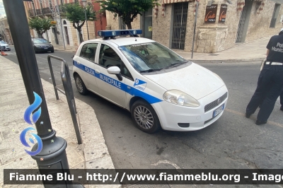 Fiat Grande Punto
Polizia Municipale
Comune di Comiso (RG)
Parole chiave: Fiat Grande_Punto