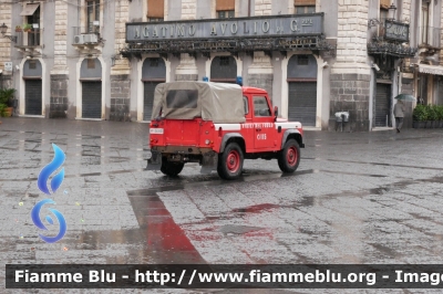 Land Rover Defender 90
Vigili del Fuoco
VF 24567
Parole chiave: Land-Rover Defender_90 VF24567