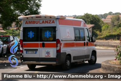 Fiat Ducato X290
SUES
118 Regione Siciliana
Allestimento Orion
Parole chiave: Fiat Ducato_X290 Ambulanza