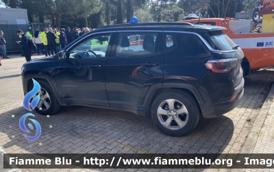 Jeep Compass
Comune di Palermo
*dettaglio lampeggiante*

Parole chiave: jeep compass palermo