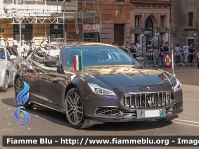 Maserati Quattroporte VI serie
Presidenza della Repubblica
Autovettura utilizzata nelle Scorte Presidenziali
Parole chiave: Maserati Quattroporte_VIserie