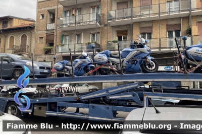 Yamaha FJR 1300 II serie
Polizia di Stato
Polizia Stradale
Allestimento Elevox
Parole chiave: Yamaha FJR 1300 II serie