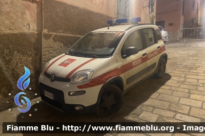 Fiat Nuova Panda 4x4 II serie
Polizia Municipale Portoferraio (LI)
Parole chiave: Fiat Nuova_Panda_4x4_IIserie Portoferraio