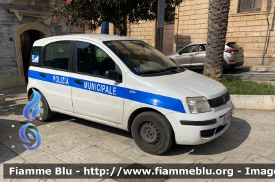 Fiat Nuova Panda I serie
Polizia Municipale
Comune di Vittoria (RG)
Codice automezzo: 12

Parole chiave: Fiat Nuova Panda I serie