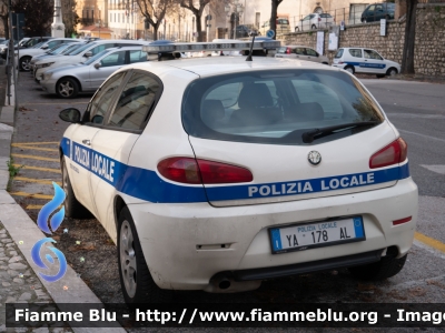 Alfa Romeo 147 I serie
Polizia Locale
Comune di Roccasecca (FR)
YA 178 AL
Parole chiave: Alfa-Romeo 147_Iserie YA178AL