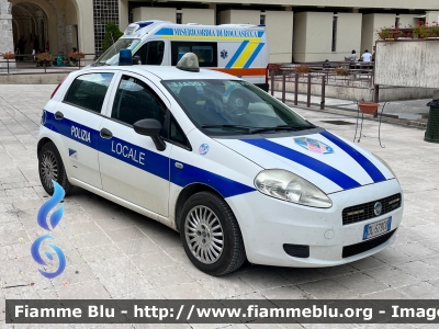 Fiat Grande Punto
Polizia Locale
Comune di Settefrati (FR)
Codice automezzo: 01
Parole chiave: Fiat Grande_Punto