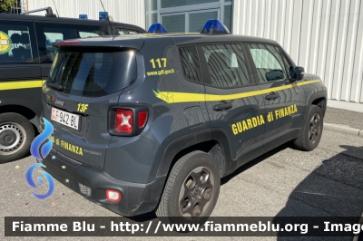 Jeep Renegade
Guardia di Finanza
Allestimento NCT
Decorazione grafica Artlantis
GdiF 942 BL
Parole chiave: Jeep Renegade