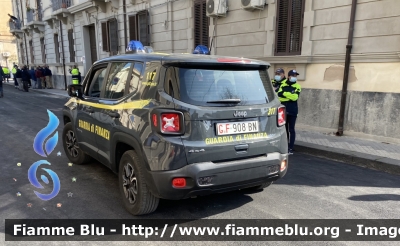 Jeep Renegade restyle
Guardia di Finanza
Allestimento NCT Nuova Carrozzeria Torinese
Decorazione Grafica Artlantis
GdiF 908 BN

Parole chiave: renegade guardia_di_finanza