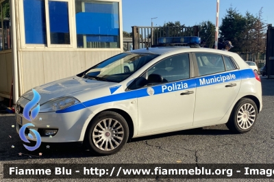 Fiat Nuova Bravo
Polizia Municipale
Comune di San Giovanni la Punta (CT)
YA 442 AC
Parole chiave: Fiat Nuova Bravo