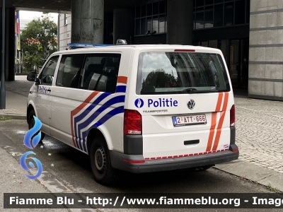 Volkswagen Transporter T6
Koninkrijk België - Royaume de Belgique - Königreich Belgien - Belgio
Police Fédérale
Parole chiave: Volkswagen Transporter_T6