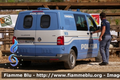 Volkswagen Transporter T6
Polizia di Stato
Unita' Cinofile
Allestimento BAI
POLIZIA M4417

Parole chiave: Volkswagen Transporter_T6 POLIZIAM4417