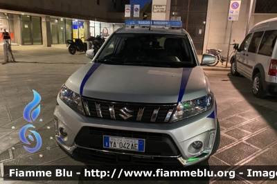 Suzuki Vitara IV serie
Polizia Locale 
Comune di Matera
YA 042 AE
Parole chiave: Suzuki Grand_Vitara