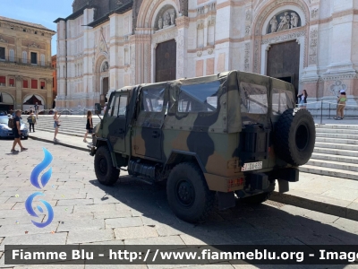 Iveco VM90
Esercito Italiano
Operazione Strade Sicure
EI DA 635
Parole chiave: Iveco VM90 EIDA195