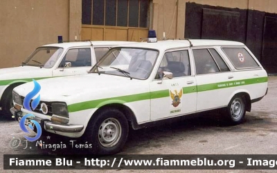 Peugeot 504
Portugal - Portogallo
Bombeiros Voluntários Campo de Ourique-Cruz Blanca
Parole chiave: Ambulanza Ambulance