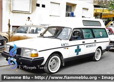 Volvo 245
Portugal - Portogallo
Bombeiros Voluntários Matosinhos Leça
Parole chiave: Ambulanza Ambulance