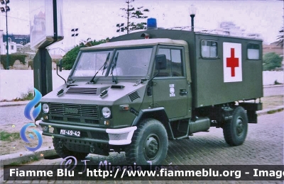 Iveco VM90
Portugal - Portogallo
Exército Português
Parole chiave: Ambulanza Ambulance