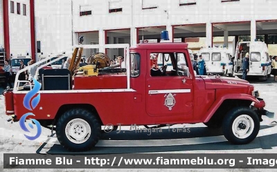 Toyota Land Cruiser
Portugal - Portogallo
Bombeiros Voluntários de Ovar
