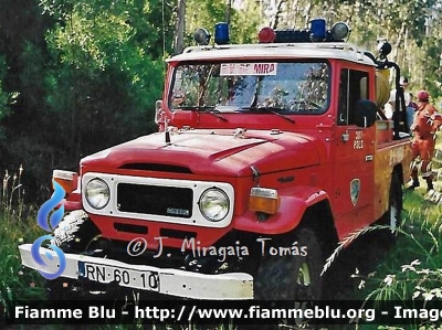 Toyota Land Cruiser
Portugal - Portogallo
Bombeiros Voluntários de Mira
