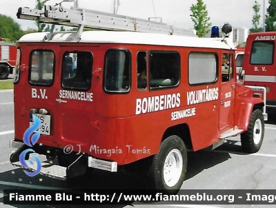 Toyota Land Cruiser
Portugal - Portogallo
Bombeiros Voluntários Sernancelhe
