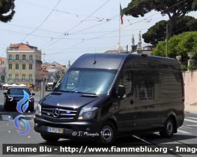 Mercedes-Benz Sprinter III serie restyle
Portugal - Portogallo
INEM - Istituto Nacional de Emergencia Medica
Parole chiave: Ambulanza Ambulance