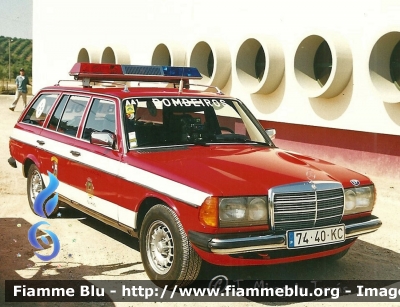 Mercedes-Benz 240
Portugal - Portogallo
Bombeiros Municipais Olhão
