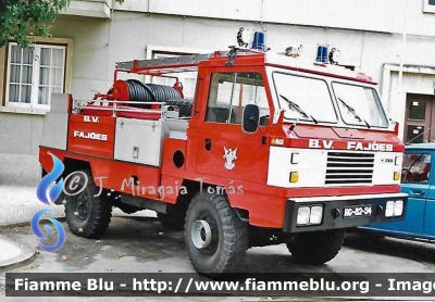 Land-Rover 2000 Santana
Portugal - Portogallo
Bombeiros Voluntários Fajões
