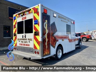 Ford F-450
United States of America-Stati Uniti d'America
Meadowmere Park NY Fire Department
Parole chiave: Ambulance Ambulanza