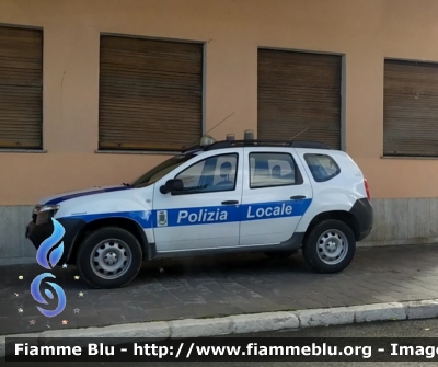 Dacia Duster
Polizia Locale
Comune di Rocca di Mezzo
YA 265 AD

