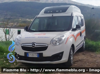 Opel Combo IV serie 
Croce Bianca L'Aquila
Servizi Sociali
