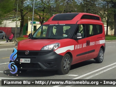 Fiat Doblò XL IV serie 
Vigili del Fuoco
Comando Provinciale de L'Aquila
VF 28690
