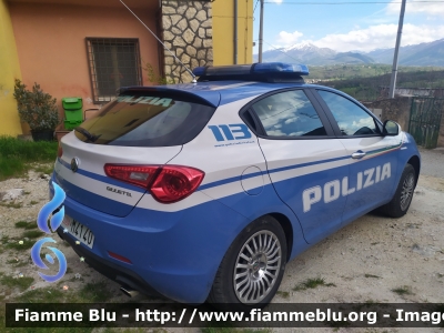 Alfa-Romeo Nuova Giulietta Restyle
Polizia di Stato
Squadra Volante
Questura de L'Aquila
Allestimento NCT Nuova Carrozzeria Torinese
Decorazione Grafica Artlantis
POLIZIA M4140
Parole chiave: Alfa-Romeo Nuova_Giulietta_Restyle POLIZIAM4140