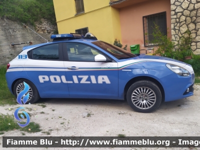 Alfa-Romeo Nuova Giulietta Restyle
Polizia di Stato
Squadra Volante
Questura de L'Aquila
Allestimento NCT Nuova Carrozzeria Torinese
Decorazione Grafica Artlantis
POLIZIA M4140
Parole chiave: Alfa-Romeo Nuova_Giulietta_Restyle POLIZIAM4140