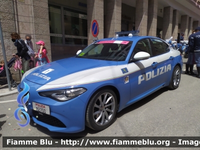 Alfa Romeo Nuova Giulia Q4 
Polizia di Stato
Polizia Stradale
POLIZIA M2700
in scorta al Giro d'Italia 2021
Vettura "1"
