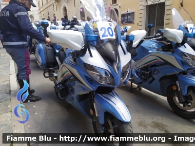 Yamaha FJR 1300 II serie
Polizia di Stato
Polizia Stradale
Allestimento Elevox
POLIZIA G3084
in scorta al Giro d'Italia 2021
Moto "20"
