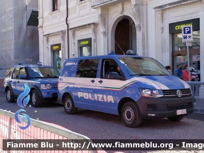 Volkswagen Transporter T6
Polizia di Stato
Unità Cinofile
Questura de L'Aquila
Allestimento BAI
POLIZIA M4425
