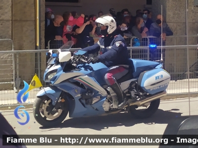 Yamaha FJR 1300 II serie
Polizia di Stato
Polizia Stradale
Allestimento Elevox
POLIZIA G3103
in scorta al Giro d'Italia 2021
Moto "Gialla"
