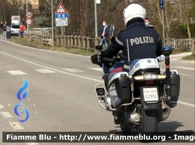 Bmw R1200RT II serie 
Polizia di Stato
Polizia Stradale
POLIZIA G2914
in scorta alla Tirreno-Adriatico 2021
Moto "9"
