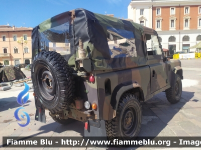 Land Rover Defender AR90
Esercito Italiano
EI BB 286
Parole chiave: Land-Rover Defender AR90 EIBB286