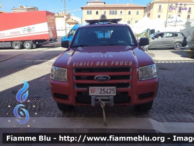 Ford Ranger VI serie 
Vigili del fuoco
Comando provinciale di L’Aquila
Nucleo NBCR
VF 25425
Parole chiave: Ford Ranger_VIserie VF25425