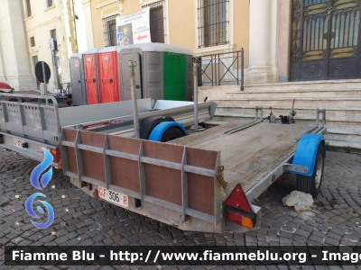 Carrello
Guardia di Finanza
Soccorso Alpino
Carrello per Motoslitta
GdiF 306 R
Parole chiave: GdiF306R