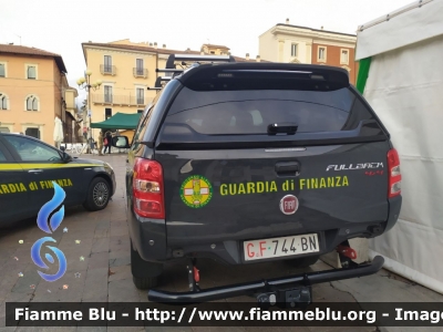 Fiat Fullback
Guardia di Finanza
Soccorso alpino
Comando provinciale di L’Aquila
GdiF 744BN
Parole chiave: GdiF744BN Fiat Fullback