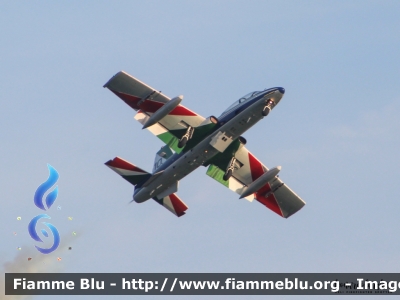 Aermacchi MB339PAN
Aeronautica Militare Italiana
313° Gruppo Addestramento Acrobatico
Stagione esibizioni 2019
Air Show Jesolo
Parole chiave: Aermacchi MB339PAN