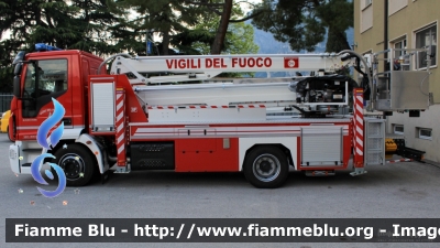 Iveco EuroCargo120E22 IV serie
Vigili del Fuoco
Unione Distrettuale Alto Garda e Ledro
Corpo Volontario di Riva del Garda (TN)
Piattaforma aerea DT30F da 30 metri allestimento Cela Platforms
VF 8V3 TN
Parole chiave: Iveco EuroCargo120E22 IV_serie VF8V3TN