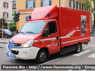 Iveco Daily IV serie restyle
Vigili del Fuoco
Corpo Permanente di Trento
Laboratorio Autorespiratori
VF 3K3 TN
Parole chiave: Iveco Daily IV_serie_restyle VF3K3TN