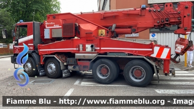 Iveco EuroTrakker 410E42
Vigili del Fuoco
Corpo Permanente di Trento
VF E37 TN
Parole chiave: Iveco EuroTrakker 410E42 VFE37TN