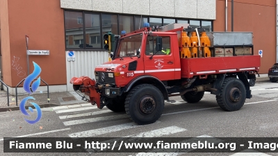 Mercedes-Benz Unimog U1700L
Vigili del Fuoco
Corpo Permanente di Trento
VF D19 TN
Parole chiave: Mercedes-Benz Unimog_U1700L VFD19TN