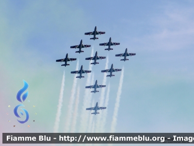 Aermacchi MB339PAN
Aeronautica Militare Italiana
313° Gruppo Addestramento Acrobatico
Stagione esibizioni 2019
Air Show Jesolo
Parole chiave: Aermacchi MB339PAN