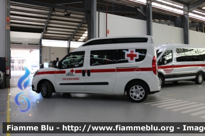 Fiat Doblò IV serie
Portugal - Portogallo
Cruz Vermelha Portugesa De Baixo Mondego
Parole chiave: Fiat Doblò_IVserie