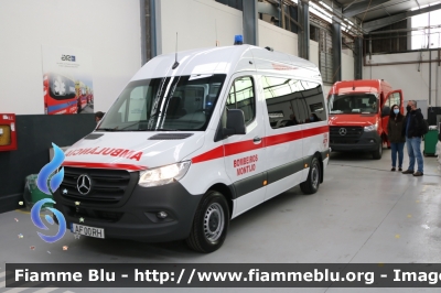 Mercedes-Benz Sprinter IV serie
Portugal - Portogallo
Bombeiros Voluntários do Montijo
Parole chiave: Mercedes-Benz Sprinter_IVserie Ambulanza Ambulance