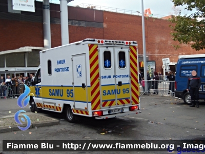 Mercedes-Benz Sprinter III serie restyle
France - Francia
SAMU 95
Parole chiave: Ambulanza Ambulance